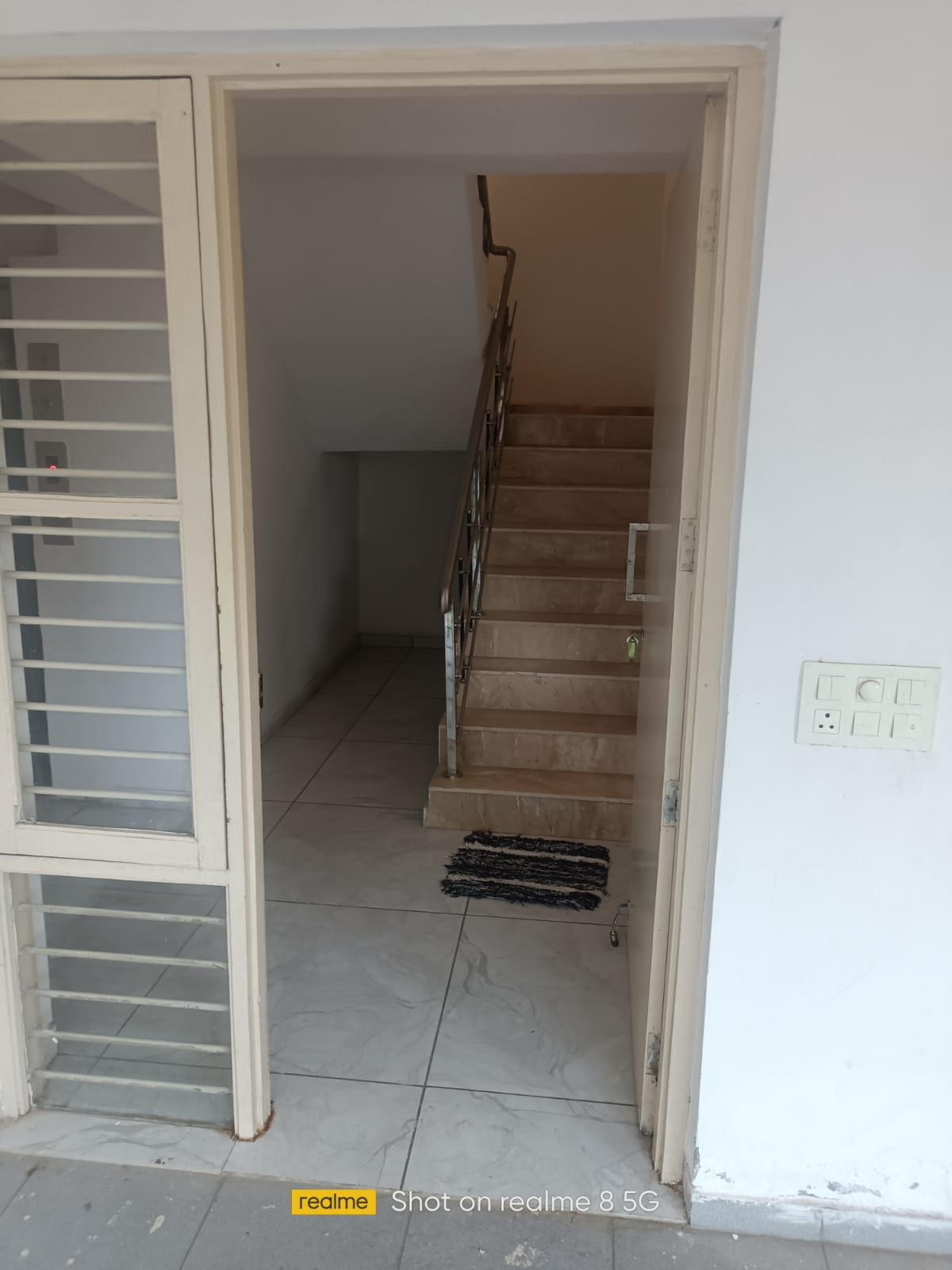 3 BHK 395 Sq. Yrd. Residential Bunglow / Villa for Sell in Vaishnodevi Ahmedabad - Media 3