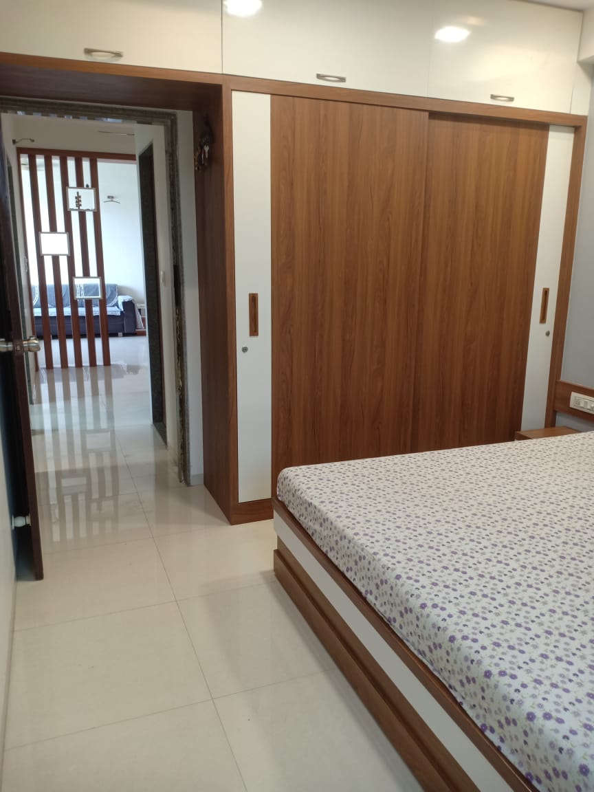 3 BHK 166 Sq. Yrd. Residential Flat / Appartment for Sell in Vaishnodevi Ahmedabad - Media 2