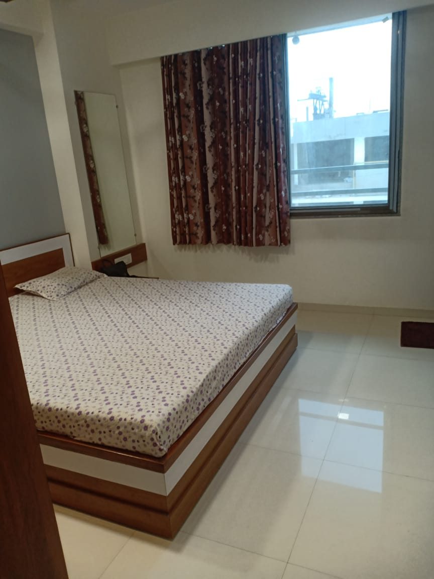 3 BHK 166 Sq. Yrd. Residential Flat / Appartment for Sell in Vaishnodevi Ahmedabad - Media 3