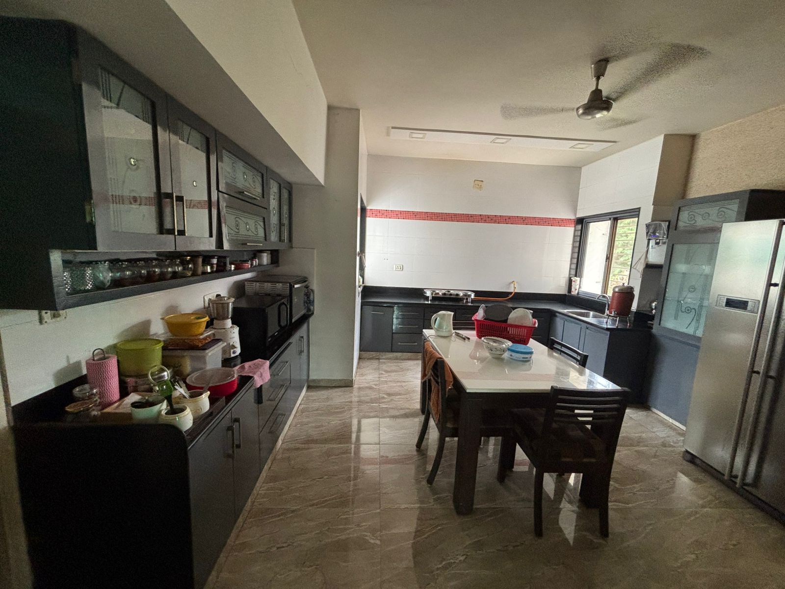 6 BHK 650 Sq. Yrd. Residential Bunglow / Villa for Sell in Ghatlodia Ahmedabad - Media 18
