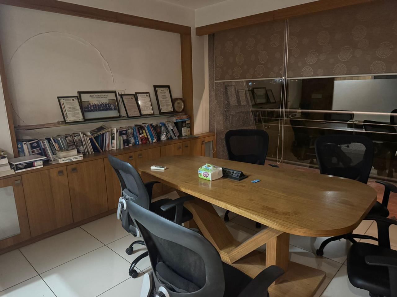 3F 2330 Sq. Ft. Commercial Office for Sell in Thaltej Ahmedabad - Media 10