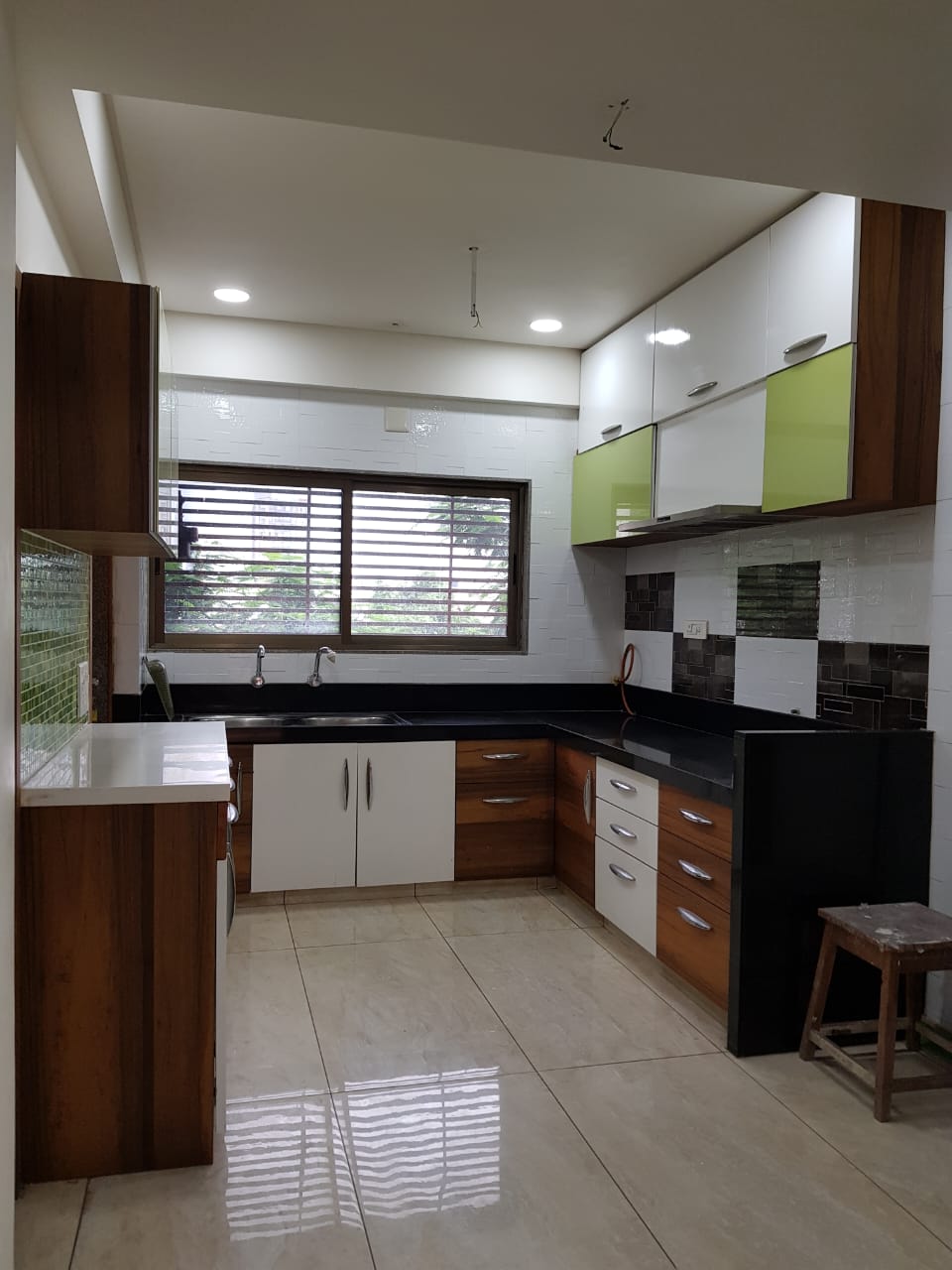 3 BHK 1980 Sq. Ft. Residential Flat / Appartment for Sell in Science City Ahmedabad - Media 8