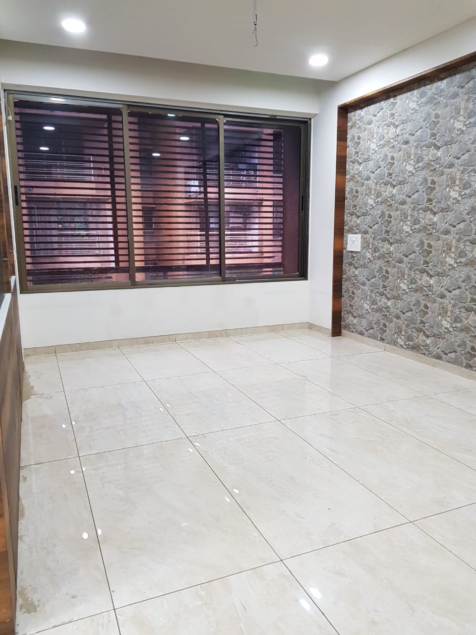 3 BHK 1980 Sq. Ft. Residential Flat / Appartment for Sell in Science City Ahmedabad - Media 4