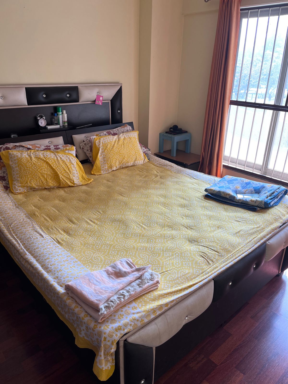 2.5 Bhk 1350 Sq. Ft. Residential Flat / Appartment for Sell in Vaishnodevi Ahmedabad - Media 12