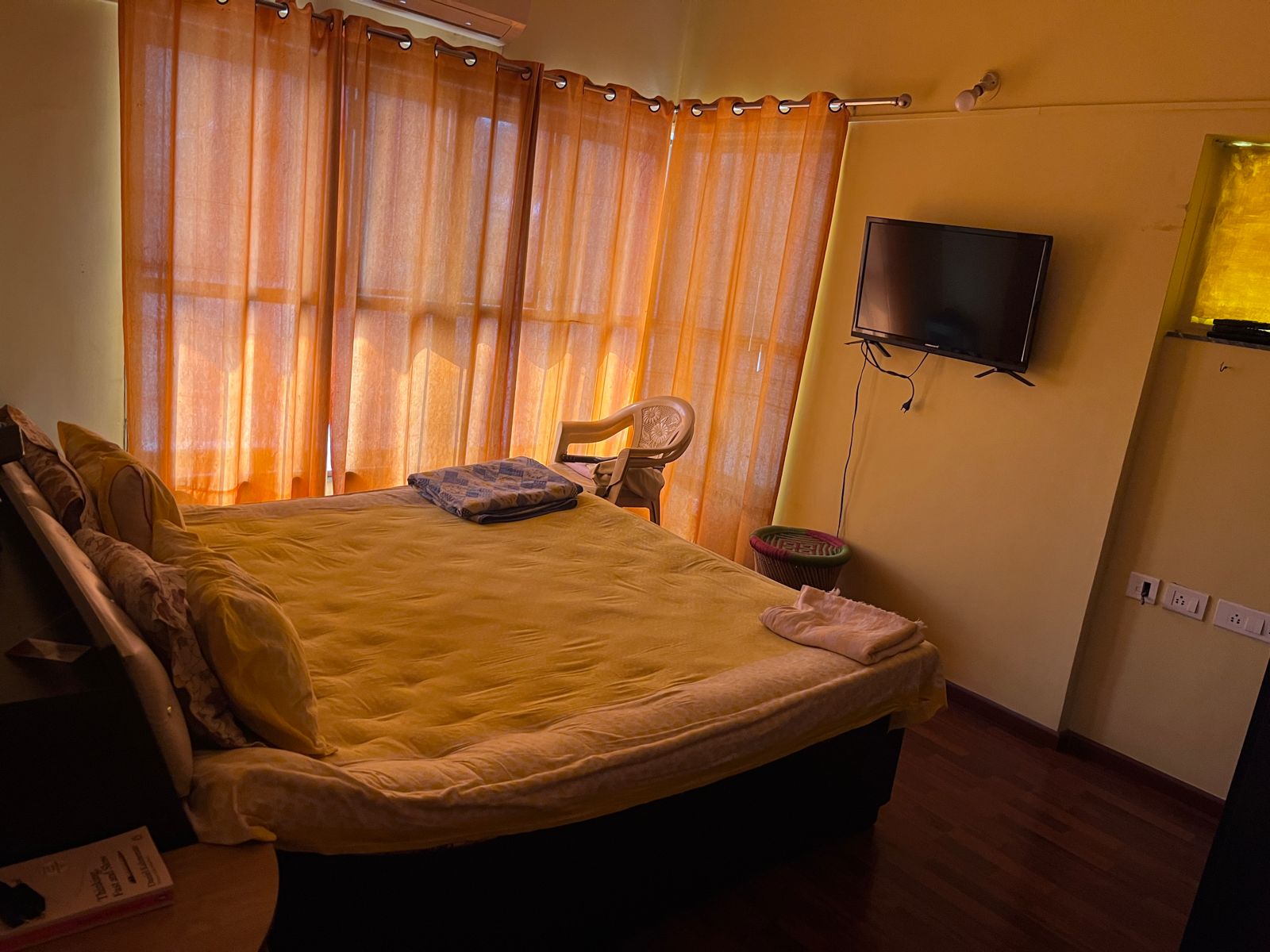2.5 Bhk 1350 Sq. Ft. Residential Flat / Appartment for Sell in Vaishnodevi Ahmedabad - Media 9