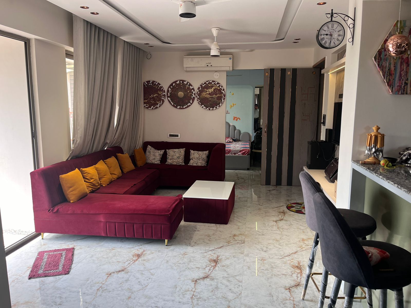 3 BHK 1500 Sq. Ft. Residential Flat / Appartment for Sell in Tragad Ahmedabad - Media 9