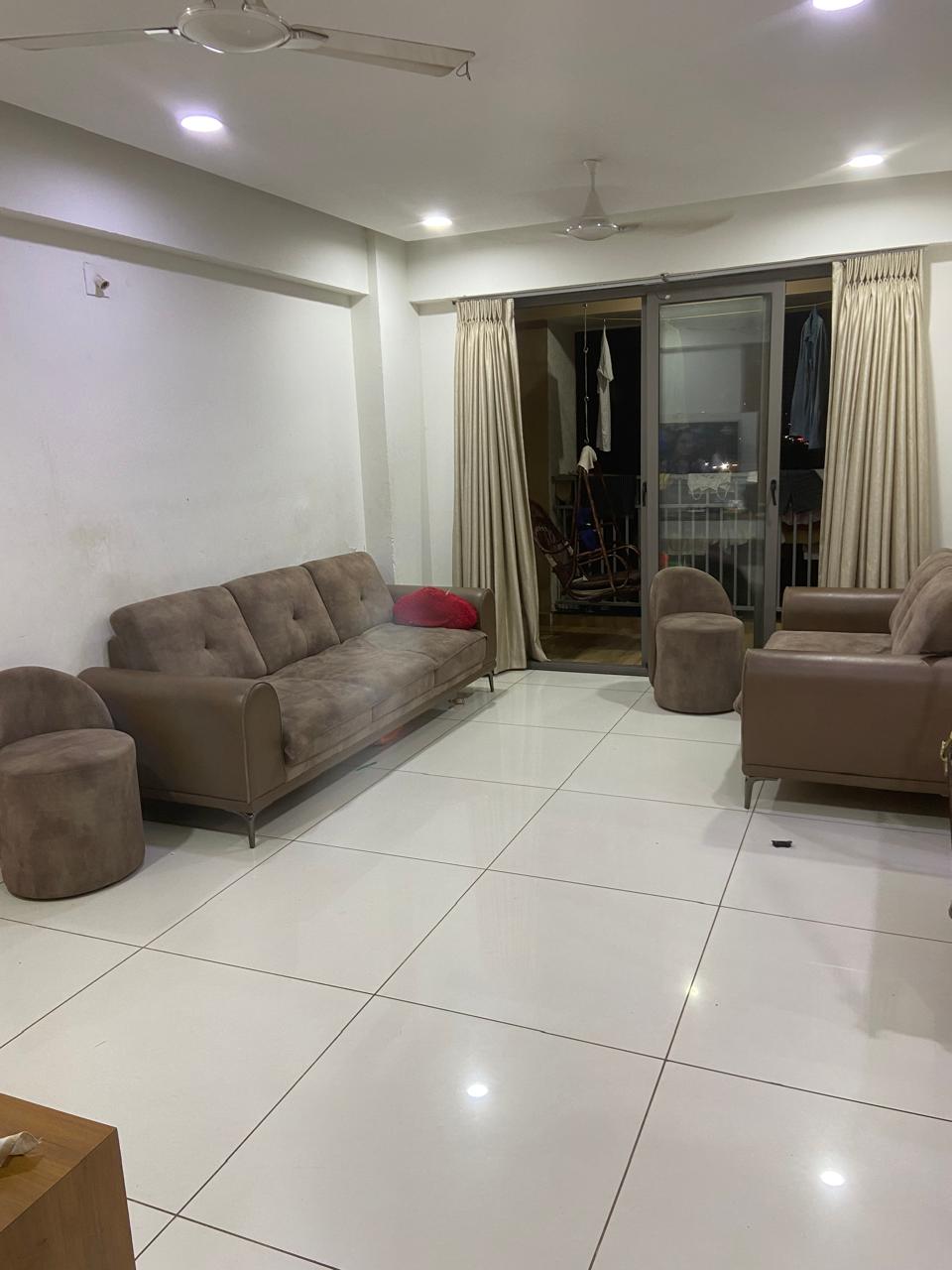3 BHK 2070 Sq. Ft. Residential Flat / Appartment for Sell in Gota Ahmedabad - Media 14