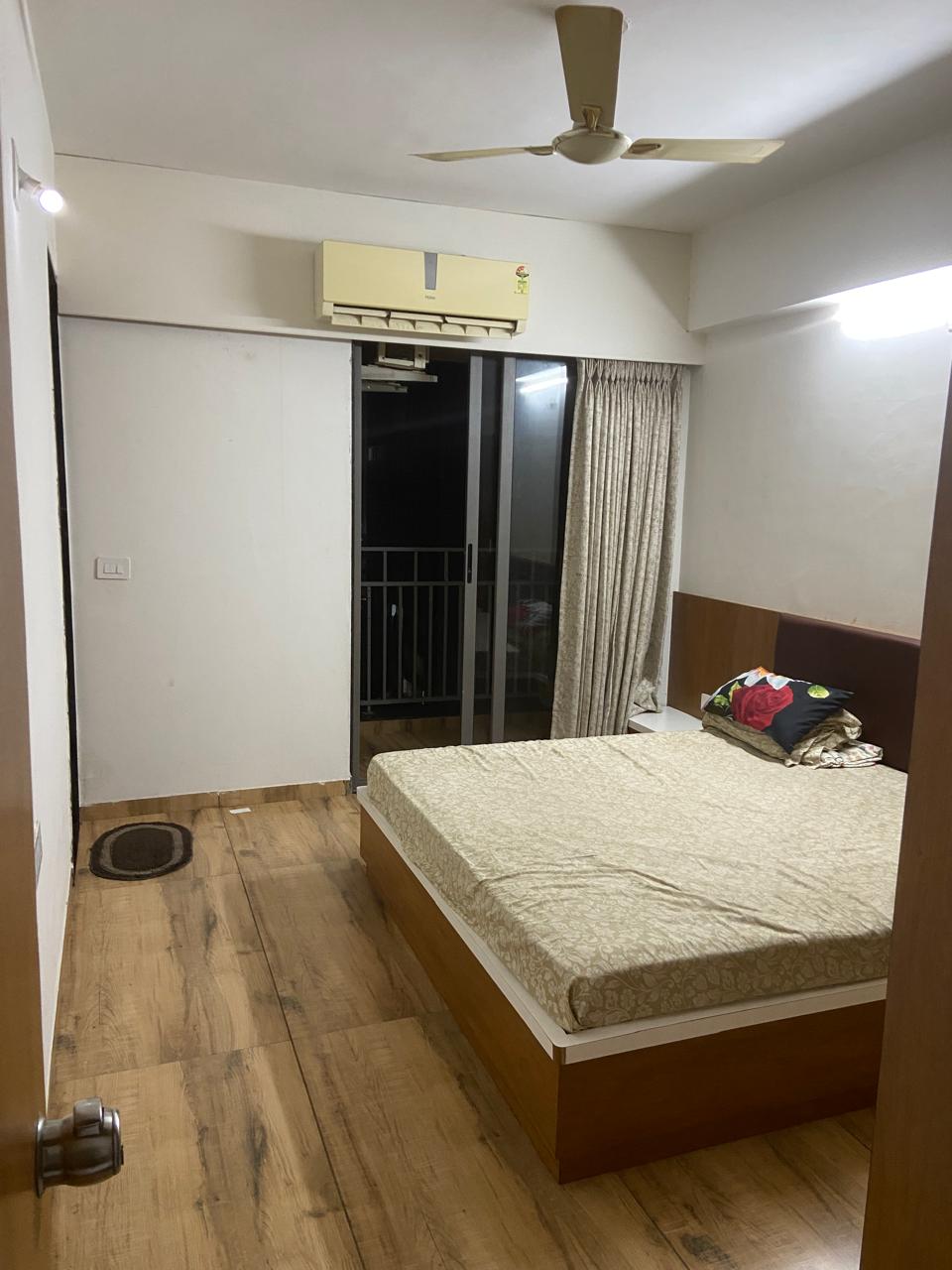 3 BHK 2070 Sq. Ft. Residential Flat / Appartment for Sell in Gota Ahmedabad - Media 2