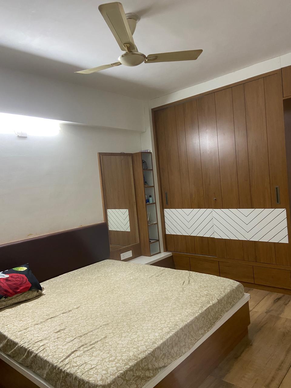 3 BHK 2070 Sq. Ft. Residential Flat / Appartment for Sell in Gota Ahmedabad - Media 4