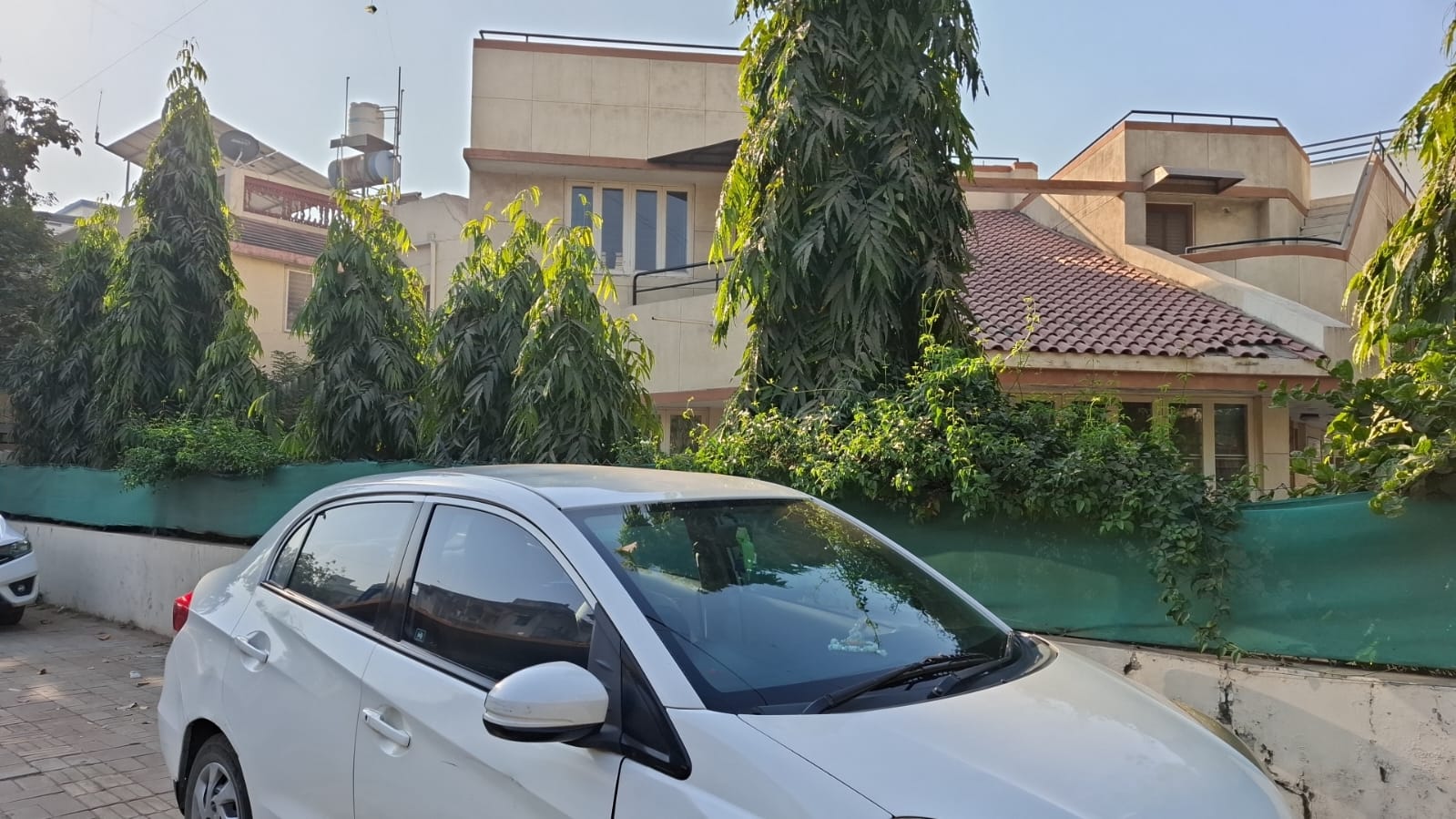 3 BHK 325 Sq. Yrd. Residential Bunglow / Villa for Sell in Sola Ahmedabad