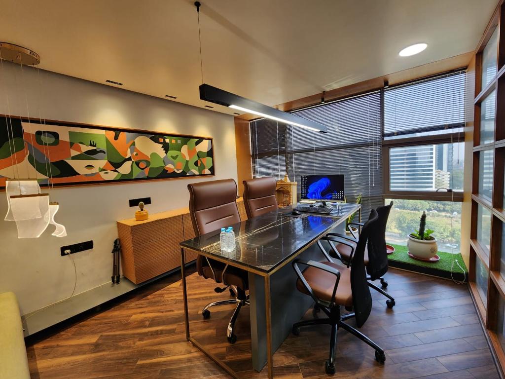 Office 1075 Sq. Ft. Commercial Office for Sell in Iscon Ambli Road Ahmedabad - Media 12