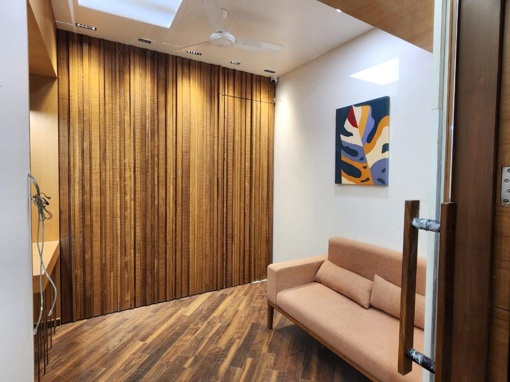 Office 1075 Sq. Ft. Commercial Office for Sell in Iscon Ambli Road Ahmedabad - Media 11