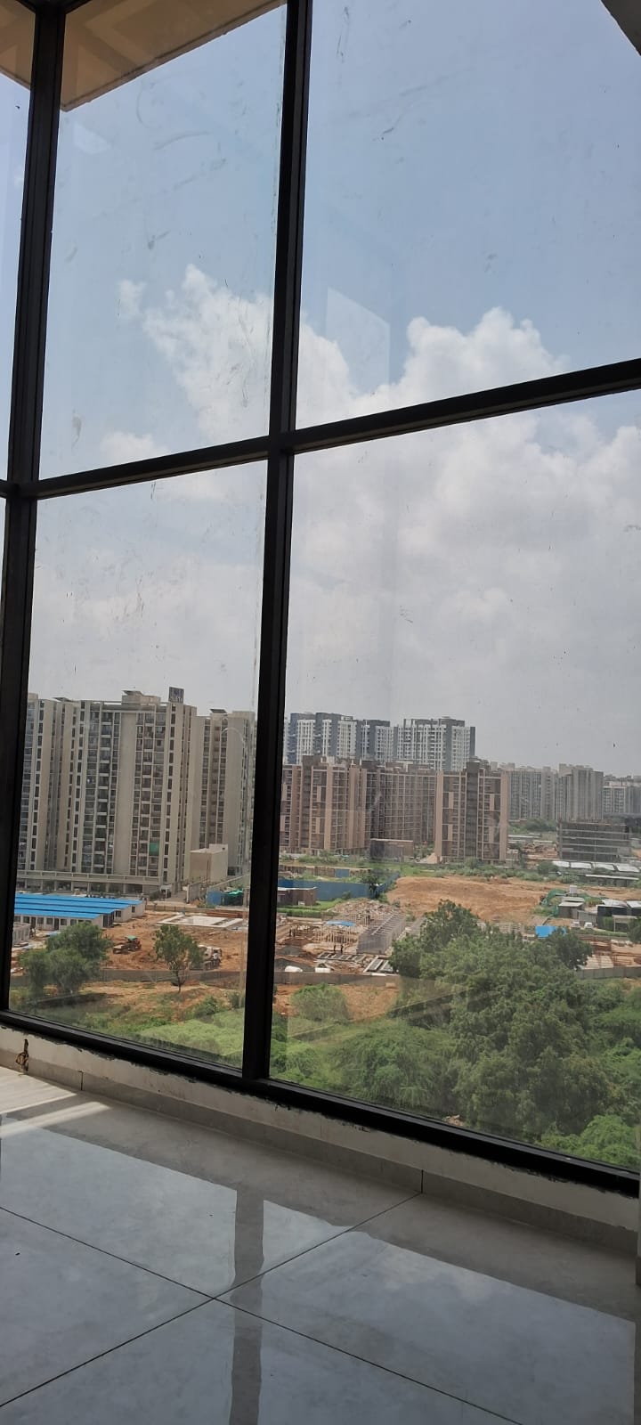 3 BHK 2025 Sq. Ft. Residential Flat / Appartment for Sell in Gota Ahmedabad - Media 10