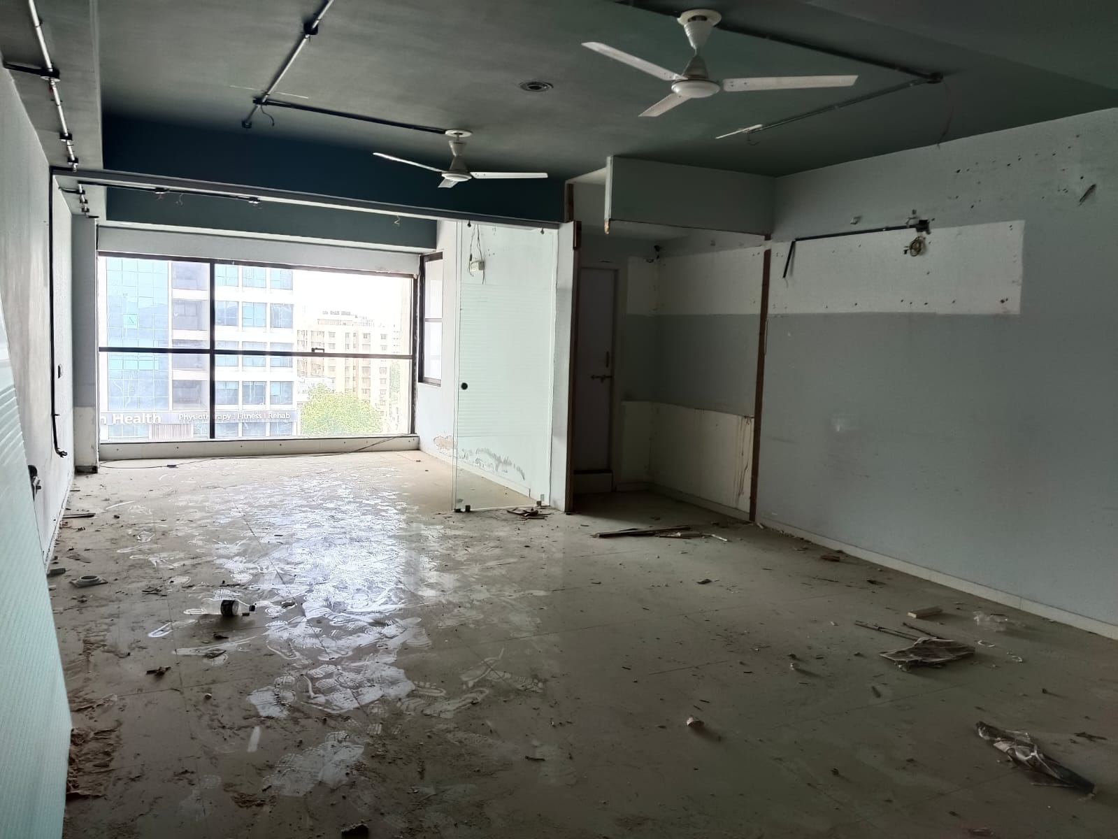 Office 574 Sq. Ft. Commercial Office for Rent in Science City Ahmedabad - Media 7