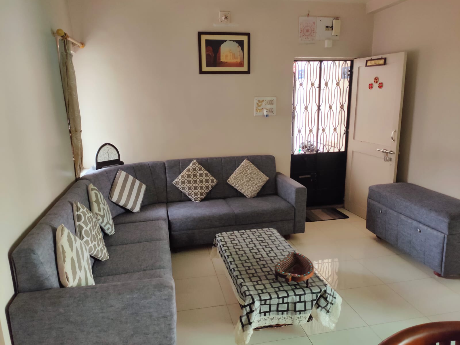 2.5 Bhk 73 Sq. Yrd. Residential Flat / Appartment for Sell in Bodakdev Ahmedabad - Media 4
