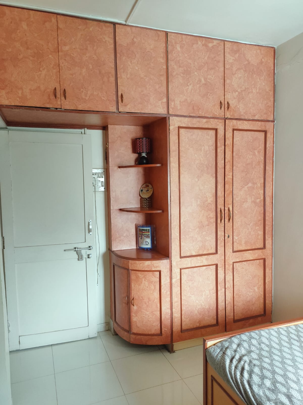 2.5 Bhk 73 Sq. Yrd. Residential Flat / Appartment for Sell in Bodakdev Ahmedabad - Media 3