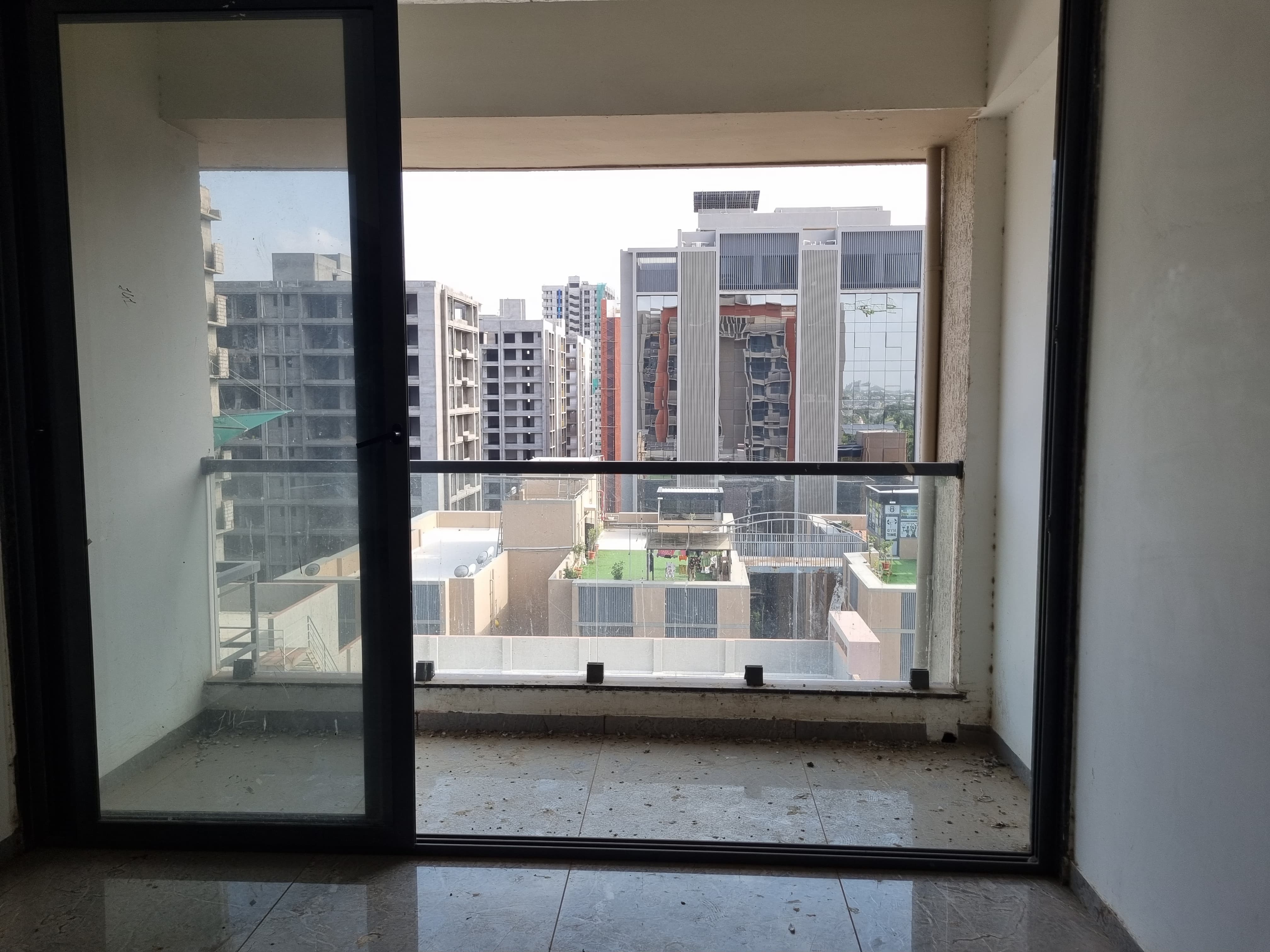3 BHK 1844 Sq. Ft. Residential Flat / Appartment for Sell in Vaishnodevi Ahmedabad - Media 7