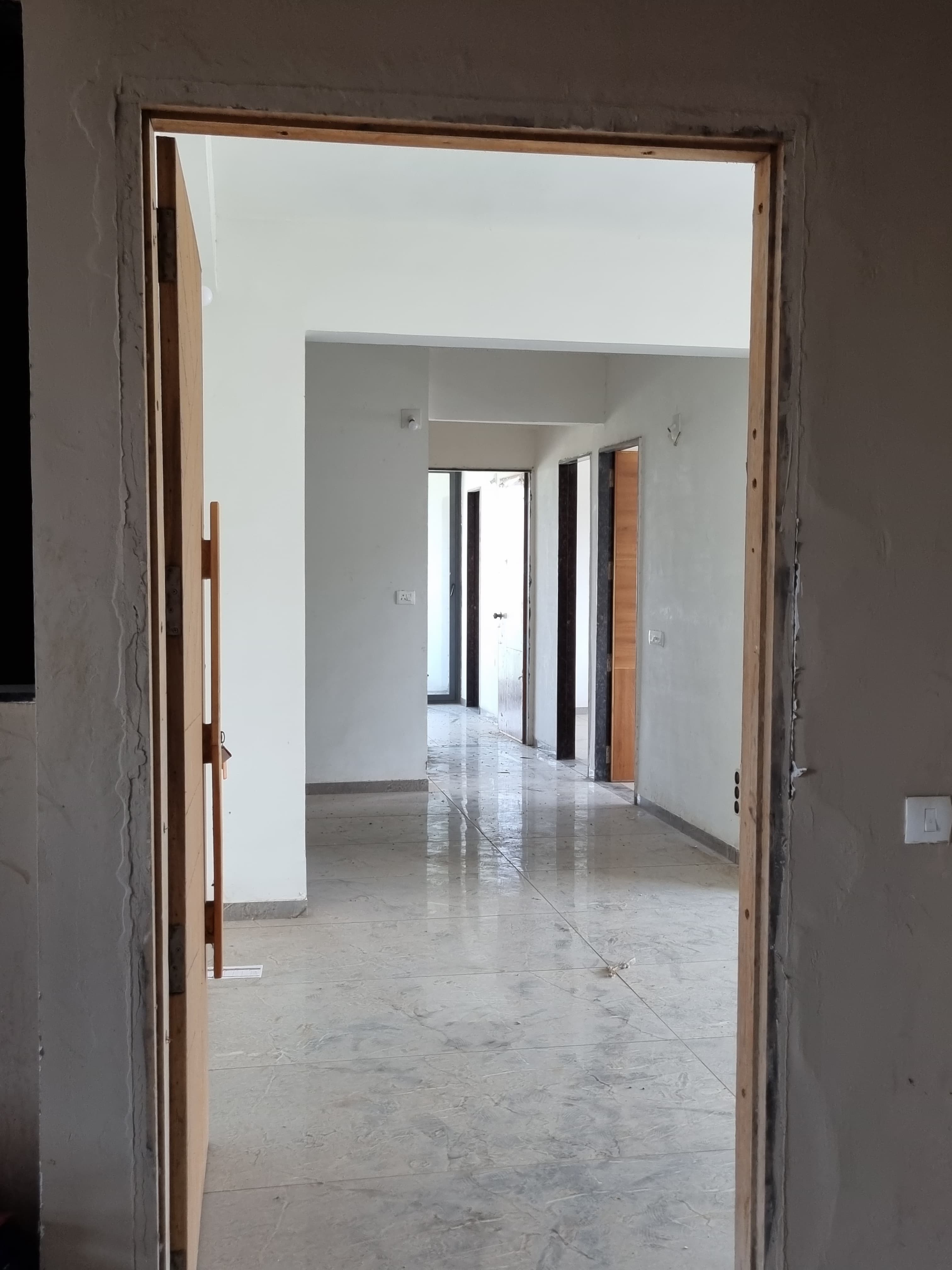 3 BHK 1844 Sq. Ft. Residential Flat / Appartment for Sell in Vaishnodevi Ahmedabad - Media 10