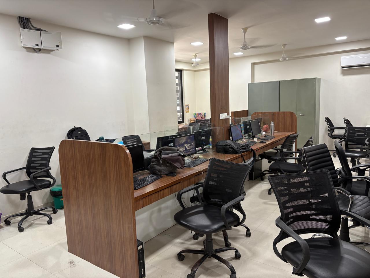2F 2475 Sq. Ft. Commercial Office for Rent in Science City Ahmedabad - Media 4