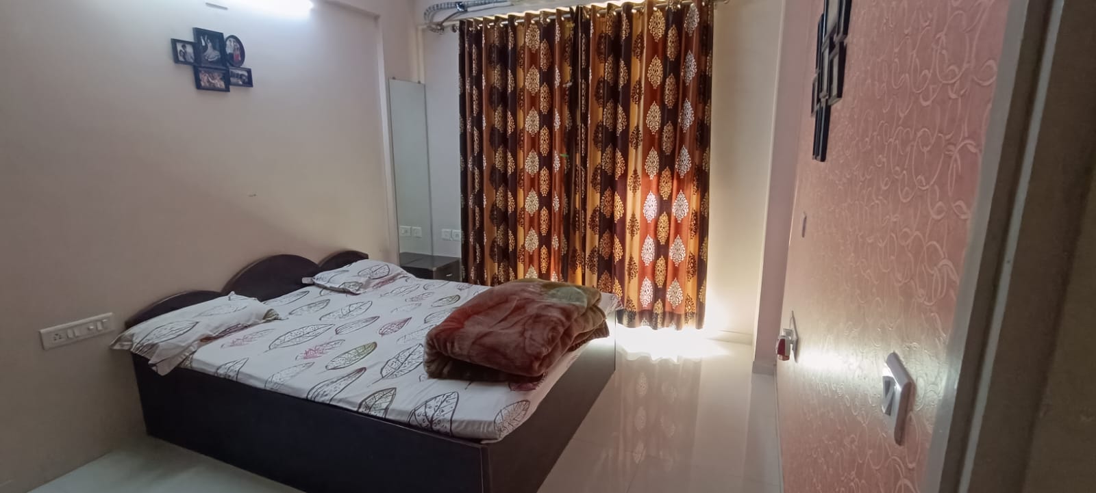 2 BHK 1110 Sq. Ft. Residential Flat / Appartment for Sell in Vaishnodevi Ahmedabad - Media 8