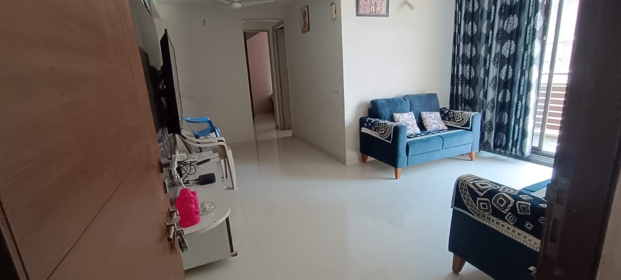 2 BHK 1110 Sq. Ft. Residential Flat / Appartment for Sell in Vaishnodevi Ahmedabad - Media 6