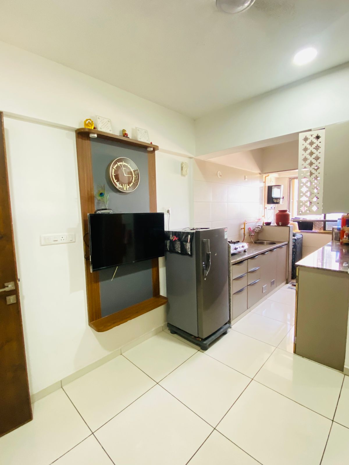 1 BHK 774 Sq. Ft. Residential Flat / Appartment for Sell in Jagatpur Ahmedabad - Media 8