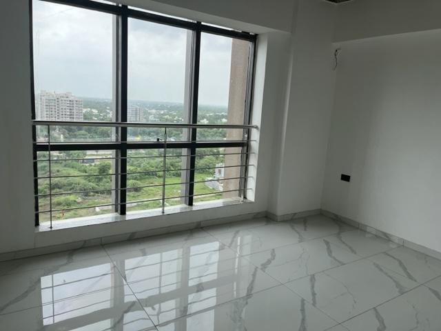 5 BHK 4491 Sq. Ft. Residential Penthouse for Sell in Shilaj Ahmedabad - Media 9