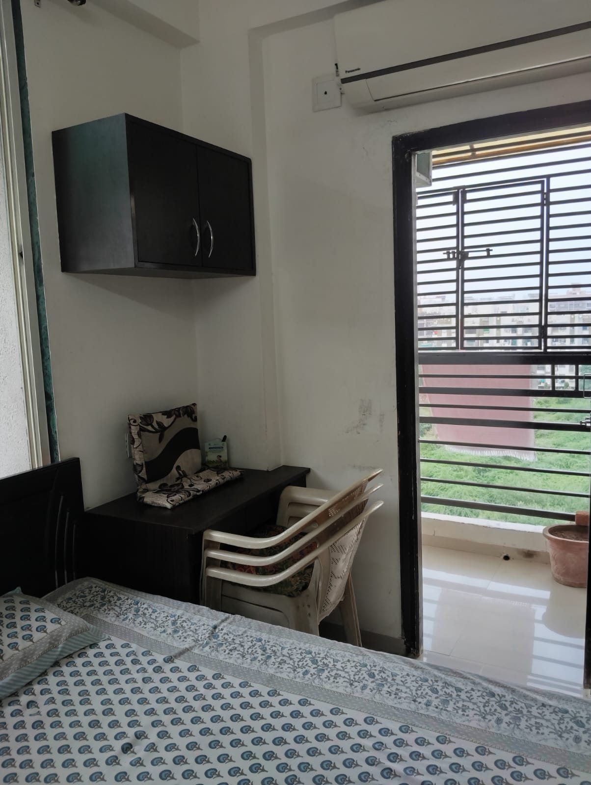 2 BHK 1125 Sq. Ft. Residential Flat / Appartment for Sell in Gota Ahmedabad - Media 2