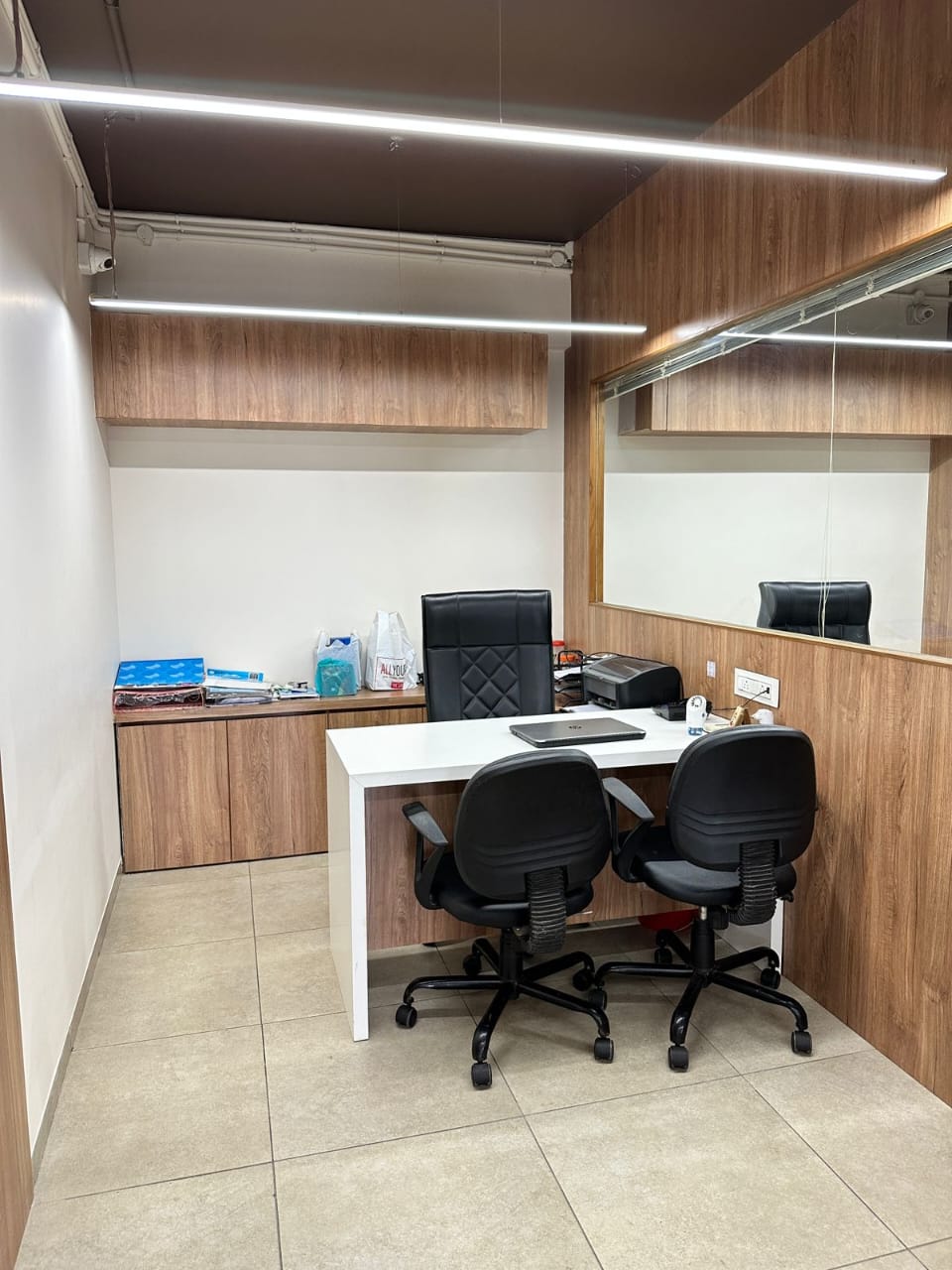 Office 2995 Sq. Ft. Commercial Office for Sell in Thaltej Ahmedabad - Media 8