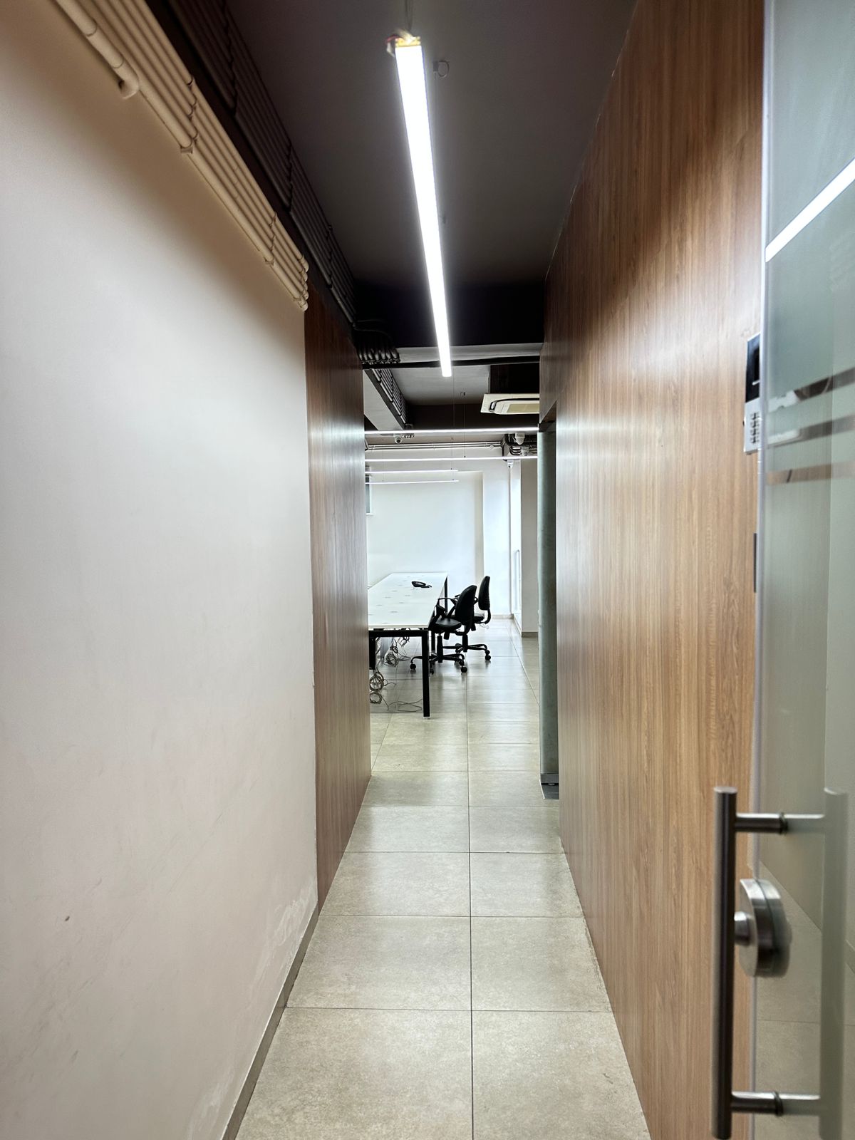 Office 2995 Sq. Ft. Commercial Office for Sell in Thaltej Ahmedabad - Media 2