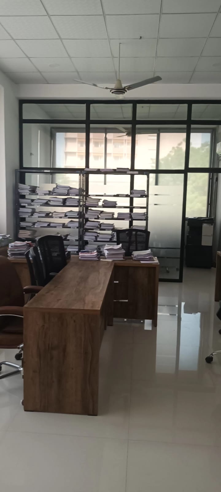 1F 902 Sq. Ft. Commercial Office for Sell in Thaltej Ahmedabad