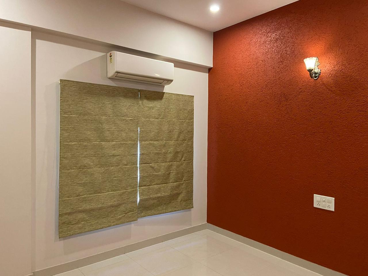 4 BHK 3650 Sq. Yrd. Residential Flat / Appartment for Sell in Vaishnodevi Ahmedabad - Media 15