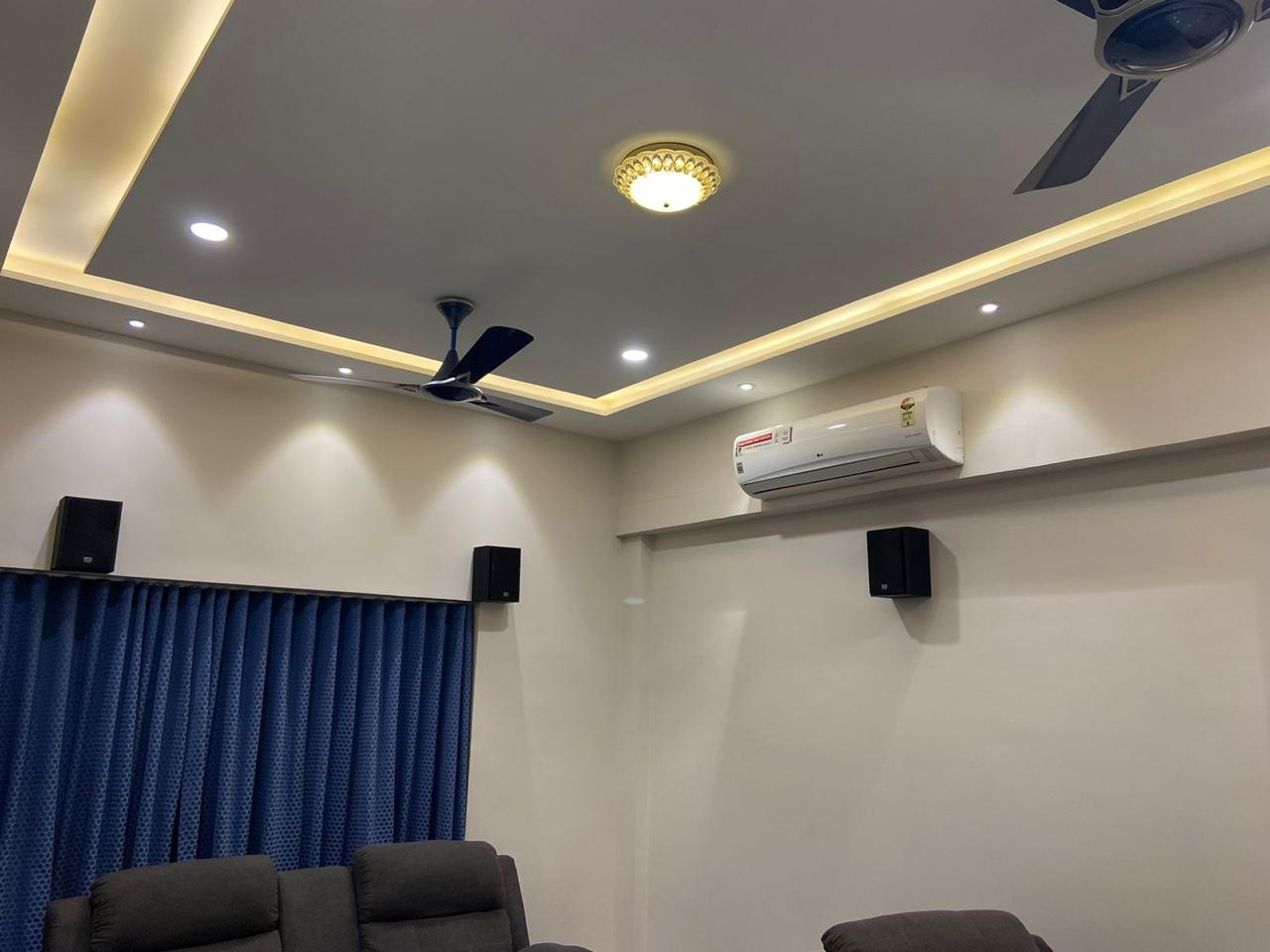 4 BHK 3650 Sq. Yrd. Residential Flat / Appartment for Sell in Vaishnodevi Ahmedabad - Media 18