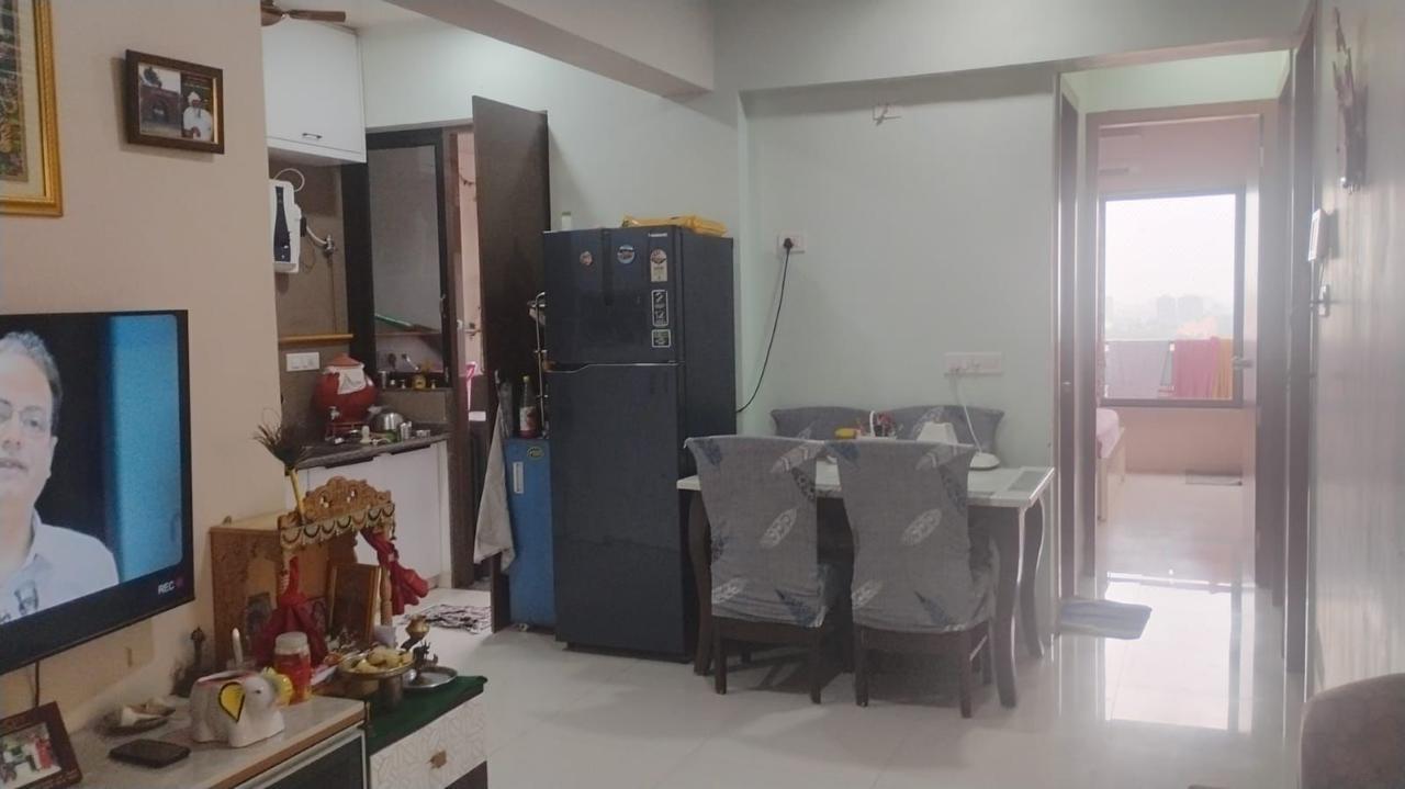 3 BHK 1485 Sq. Ft. Residential Flat / Appartment for Sell in Vaishnodevi Ahmedabad - Media 3
