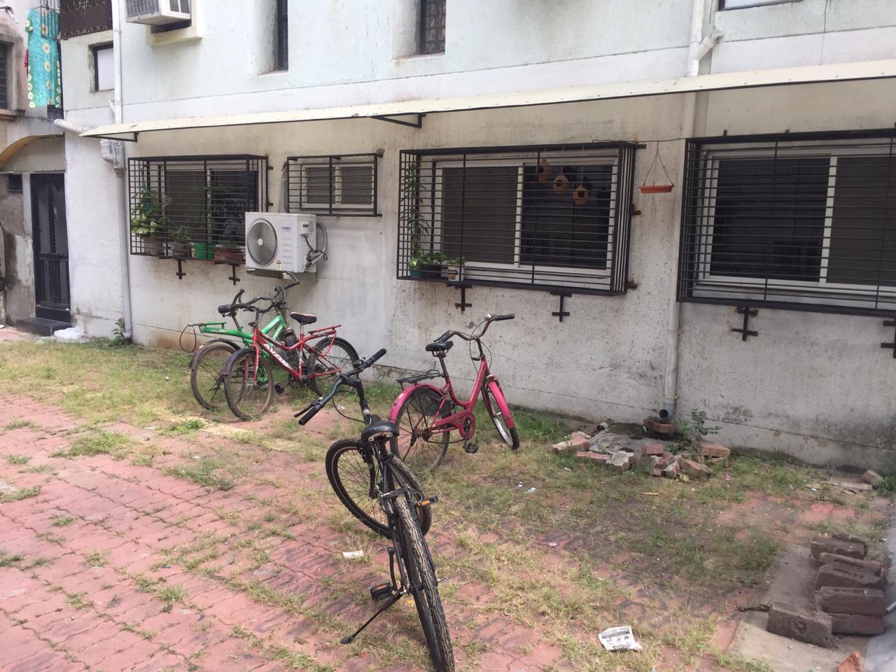 2 BHK 1100 Sq. Ft. Residential Flat / Appartment for Sell in Bodakdev Ahmedabad - Media 2