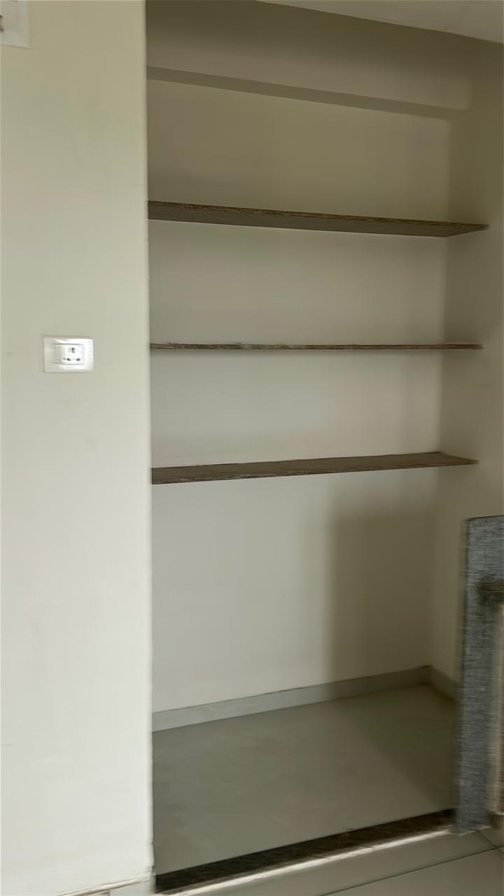 3 BHK 1845 Sq. Ft. Residential Flat / Appartment for Rent in Vaishnodevi Ahmedabad - Media 11