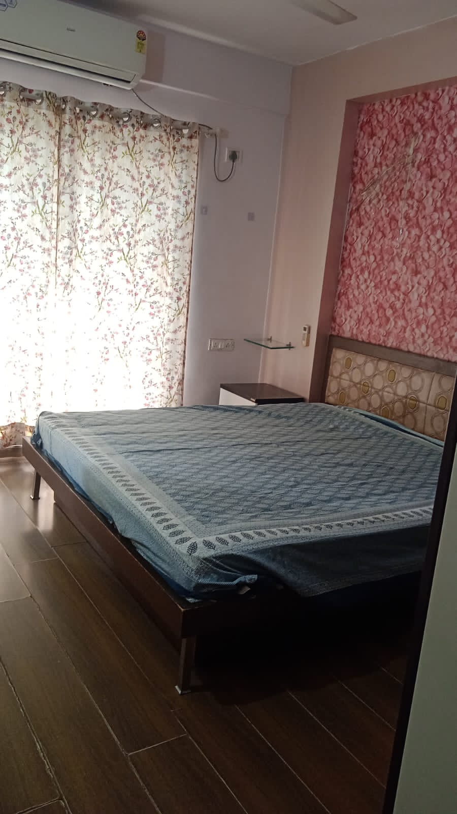 3 BHK 1750 Sq. Ft. Residential Flat / Appartment for Sell in Shilaj Ahmedabad - Media 3