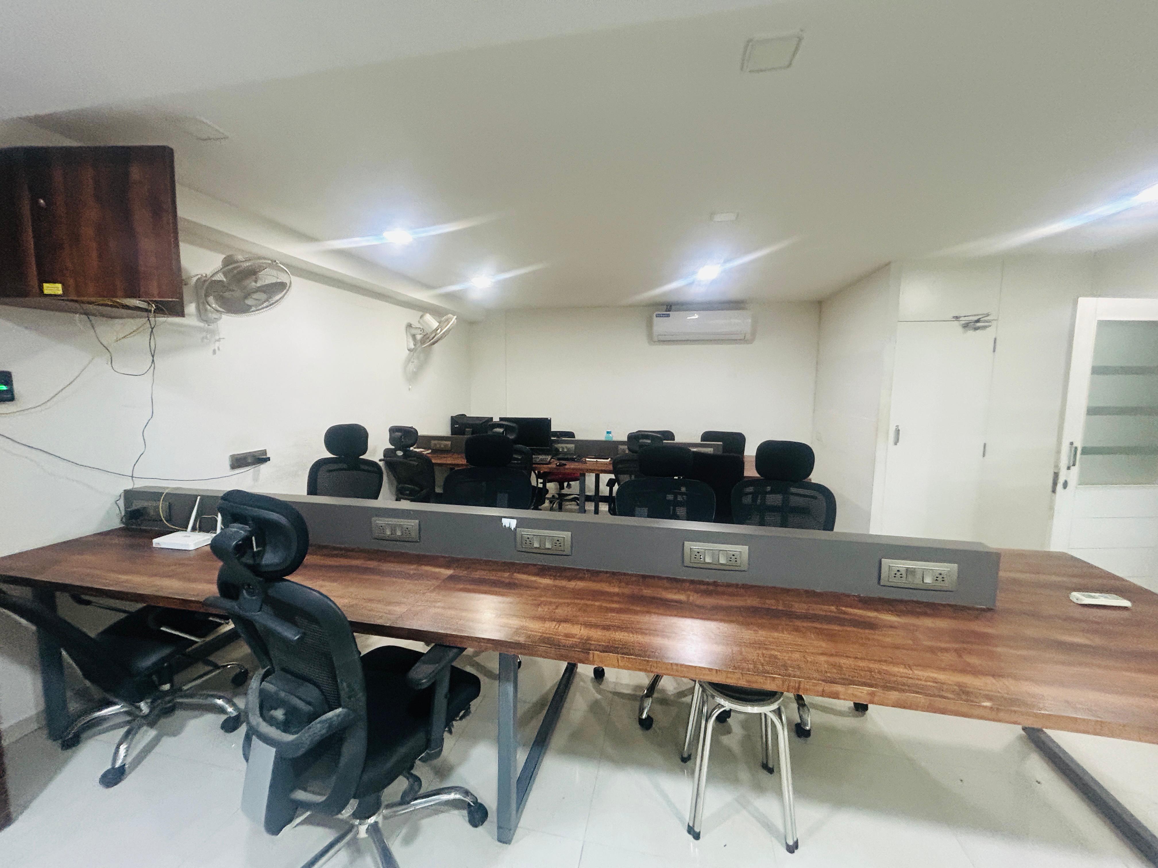 535 Sq. Ft. Commercial Office for Sell in Ambli Ahmedabad - Media 7