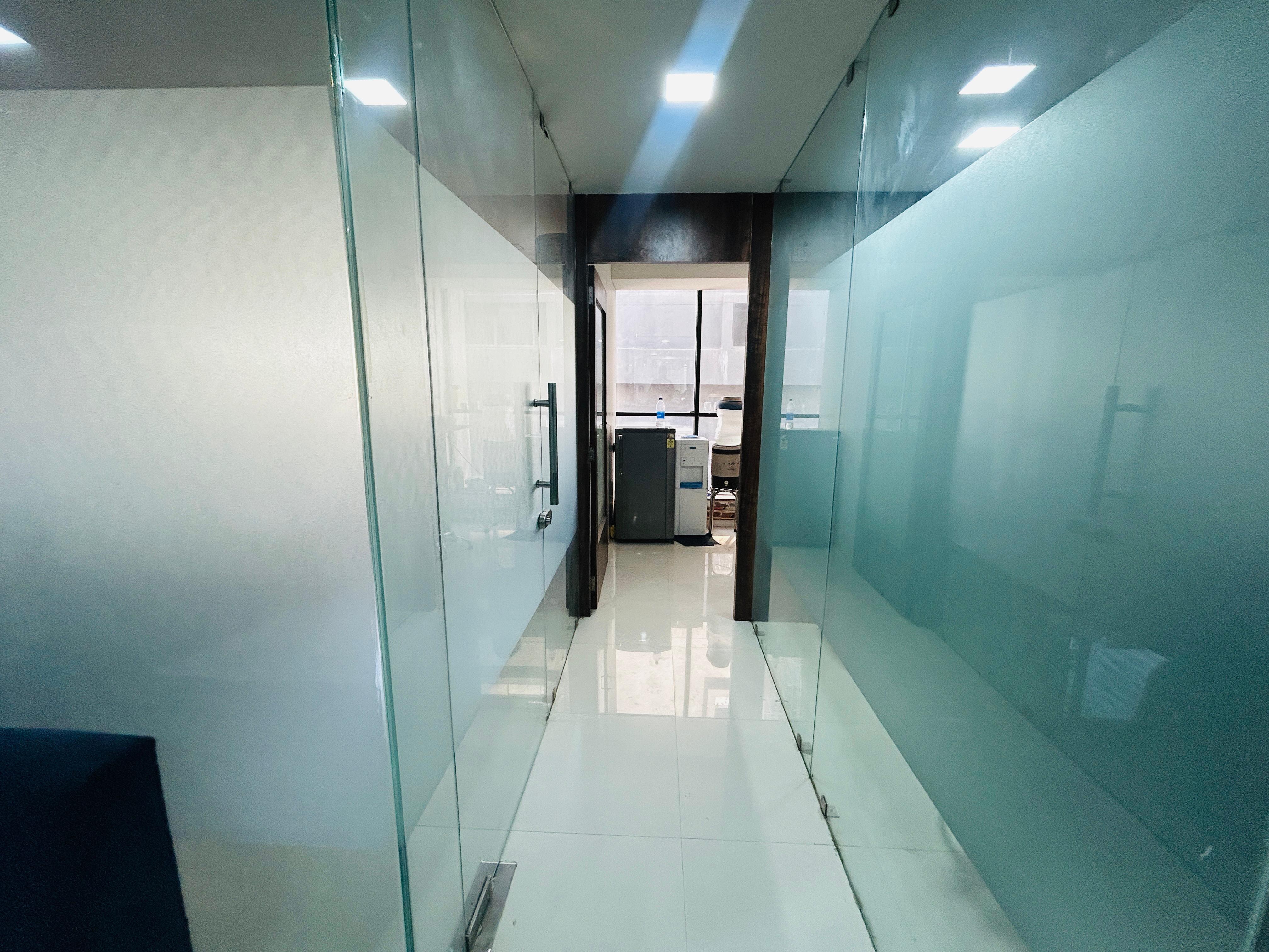 535 Sq. Ft. Commercial Office for Sell in Ambli Ahmedabad - Media 6