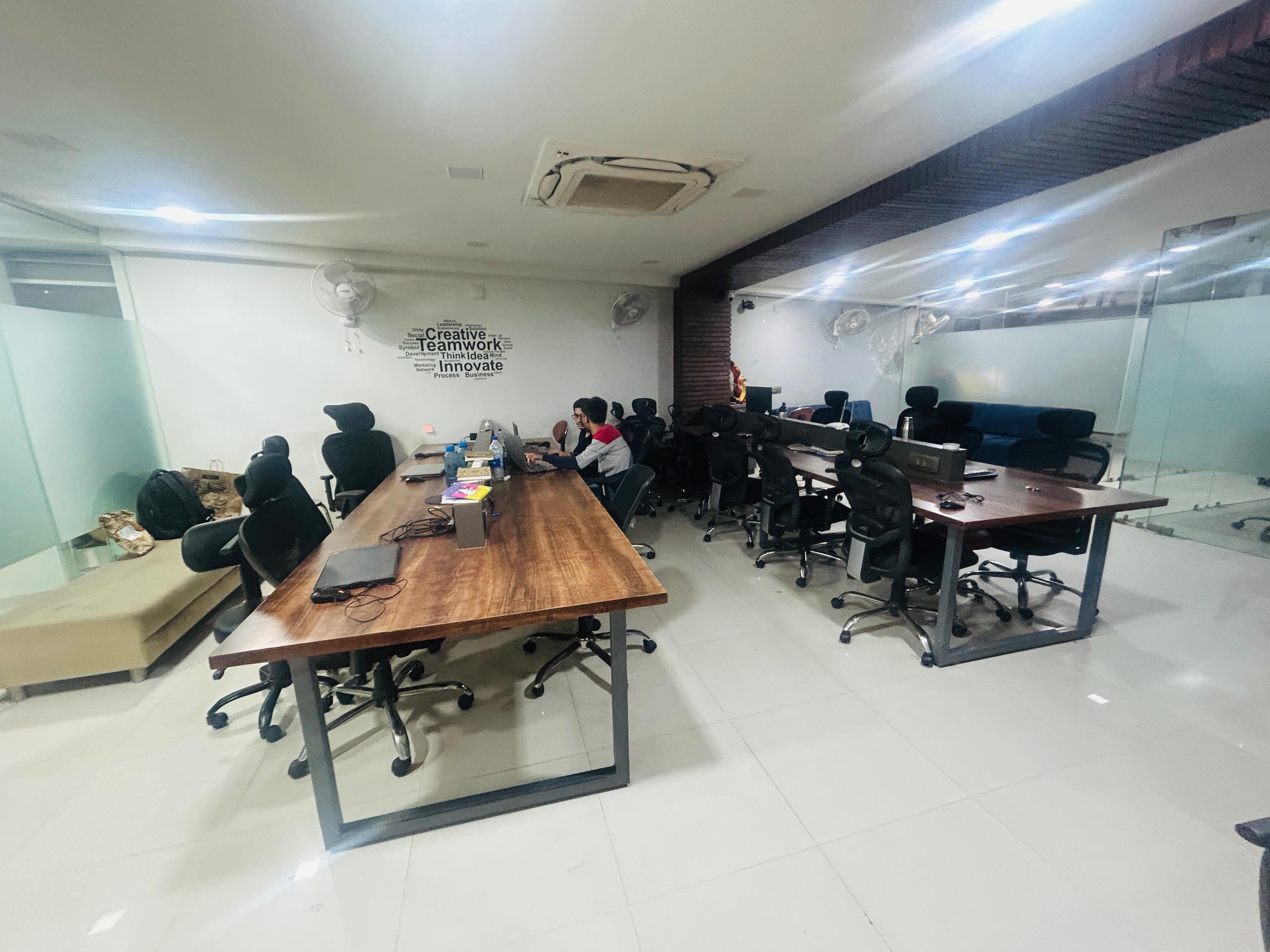 535 Sq. Ft. Commercial Office for Sell in Ambli Ahmedabad - Media 5