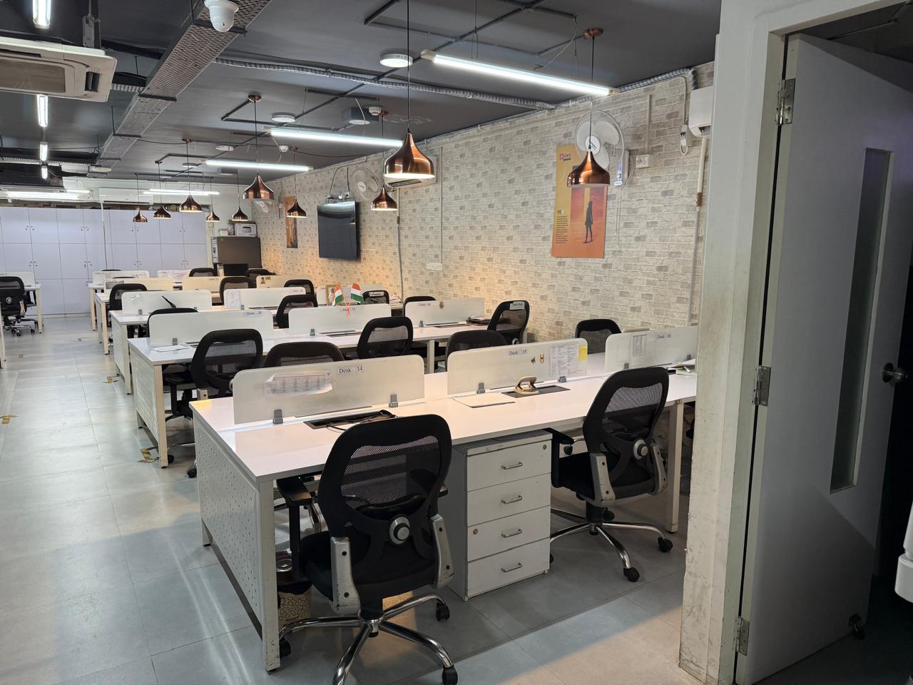4010 Sq. Ft. Commercial Office for Sell in Ambli Ahmedabad - Media 10