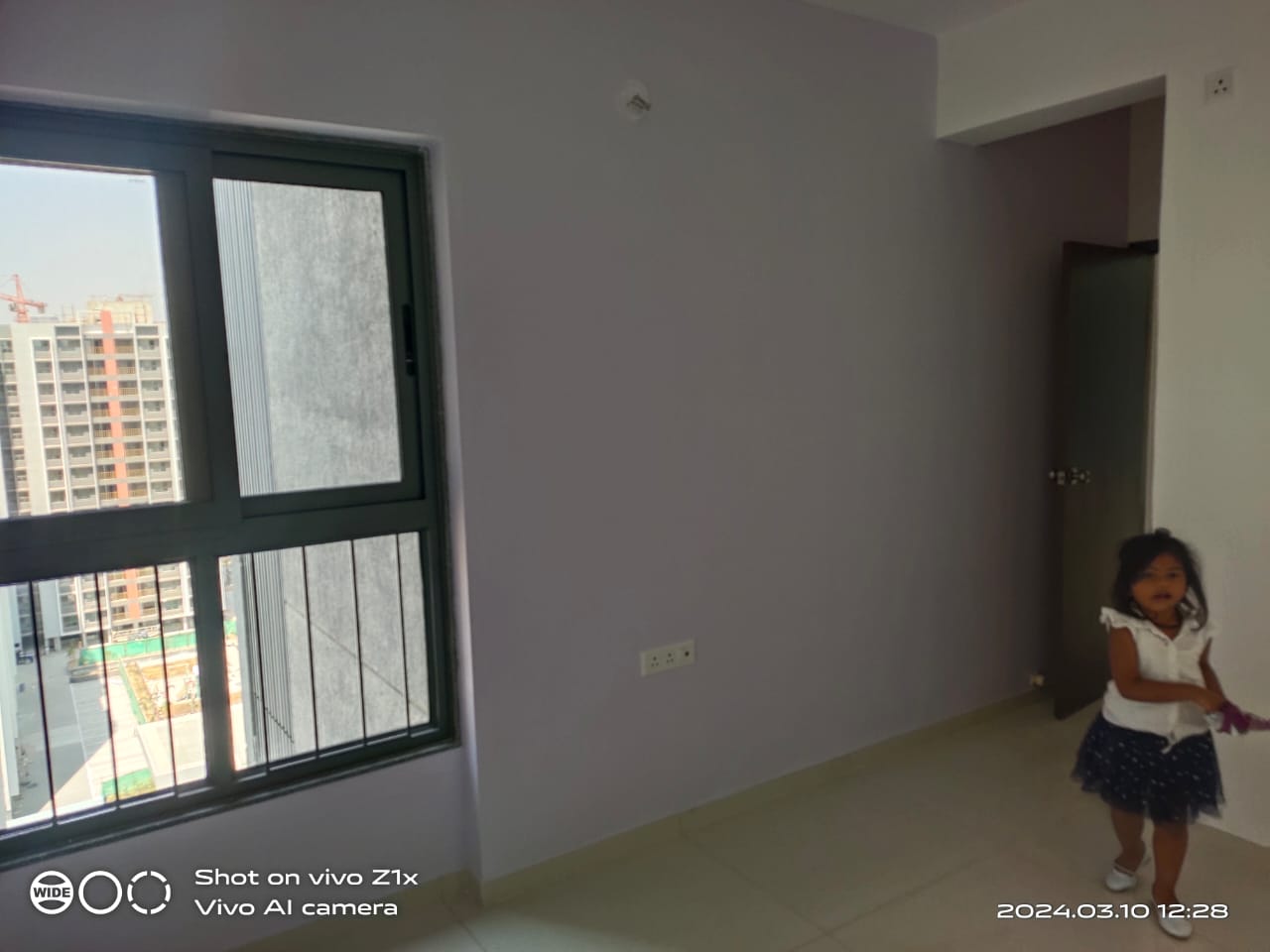 3 BHK 1500 Sq. Ft. Residential Flat / Appartment for Rent in Vaishnodevi Ahmedabad - Media 2