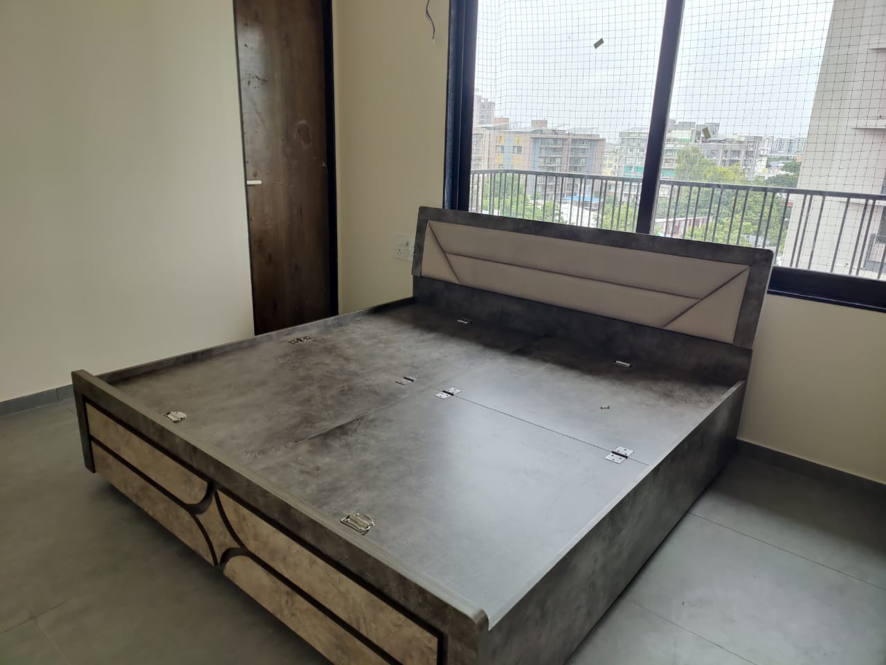 3 BHK 1908 Sq. Ft. Residential Flat / Appartment for Rent in Sola Ahmedabad - Media 8