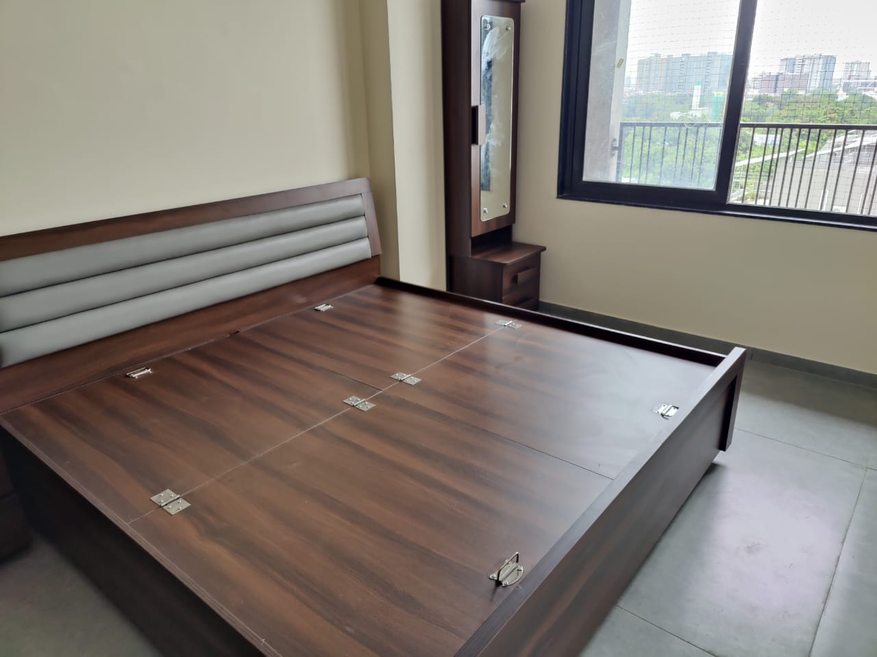 3 BHK 1908 Sq. Ft. Residential Flat / Appartment for Rent in Sola Ahmedabad - Media 6
