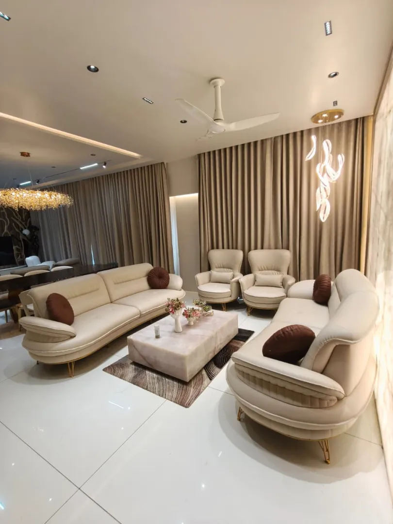 4 BHK 4000 Sq. Ft. Residential Flat / Appartment for Sell in Science City Ahmedabad - Media 2